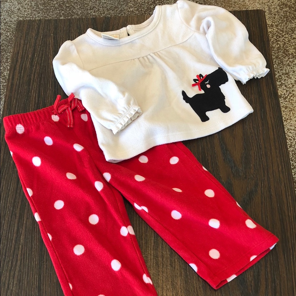2 pc soft fleece pajamas Size: 12 Months